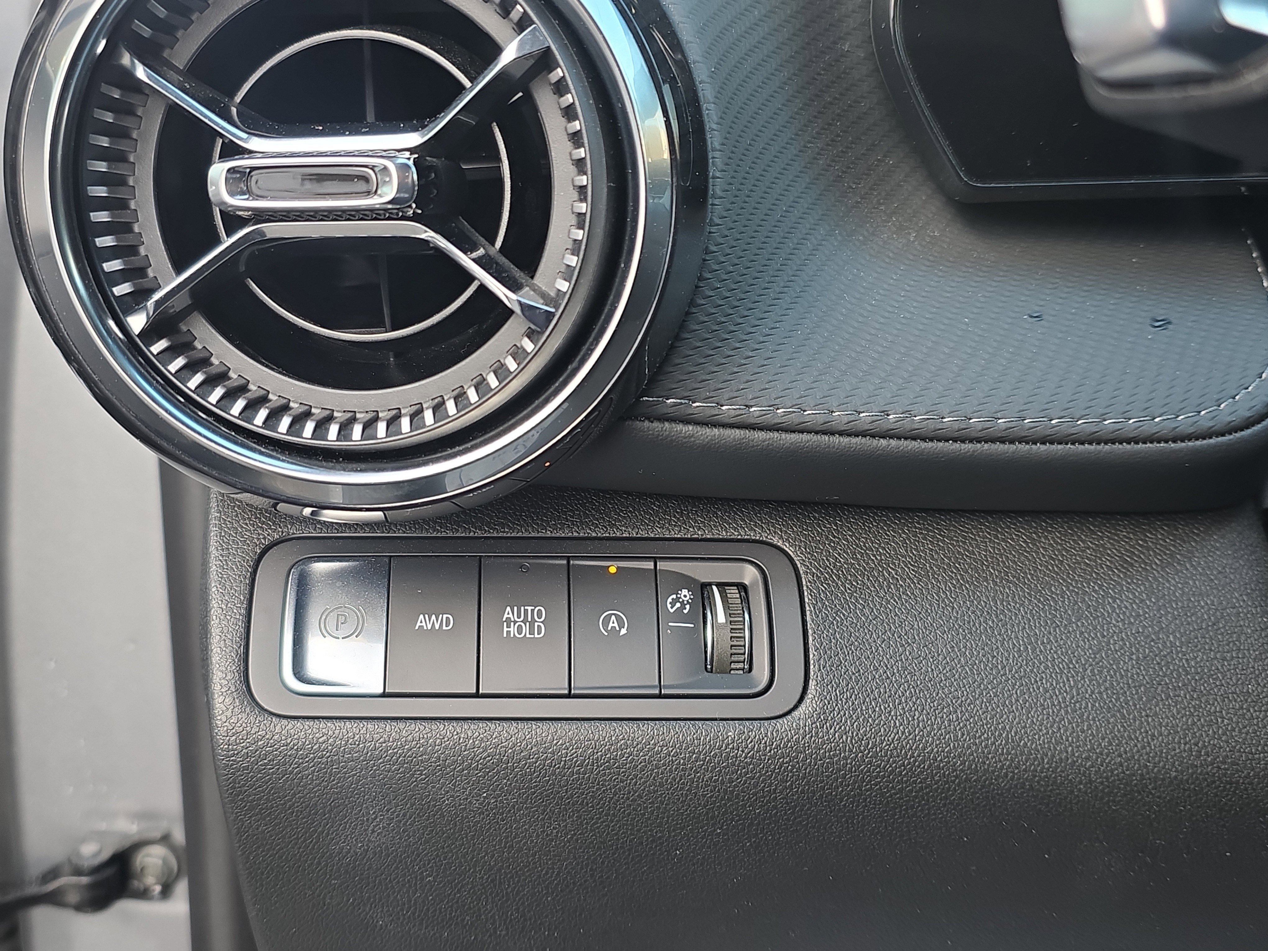 Used 2025 Chevrolet Equinox LT image 21