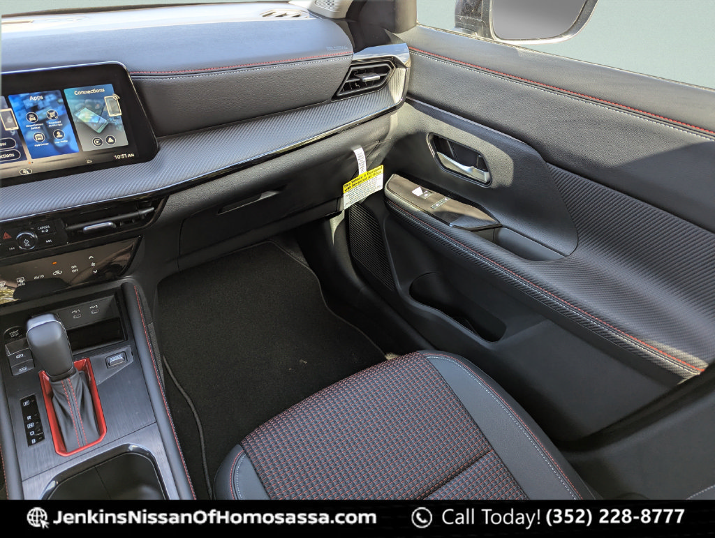 New 2026 Nissan Kicks SR FWD image 26