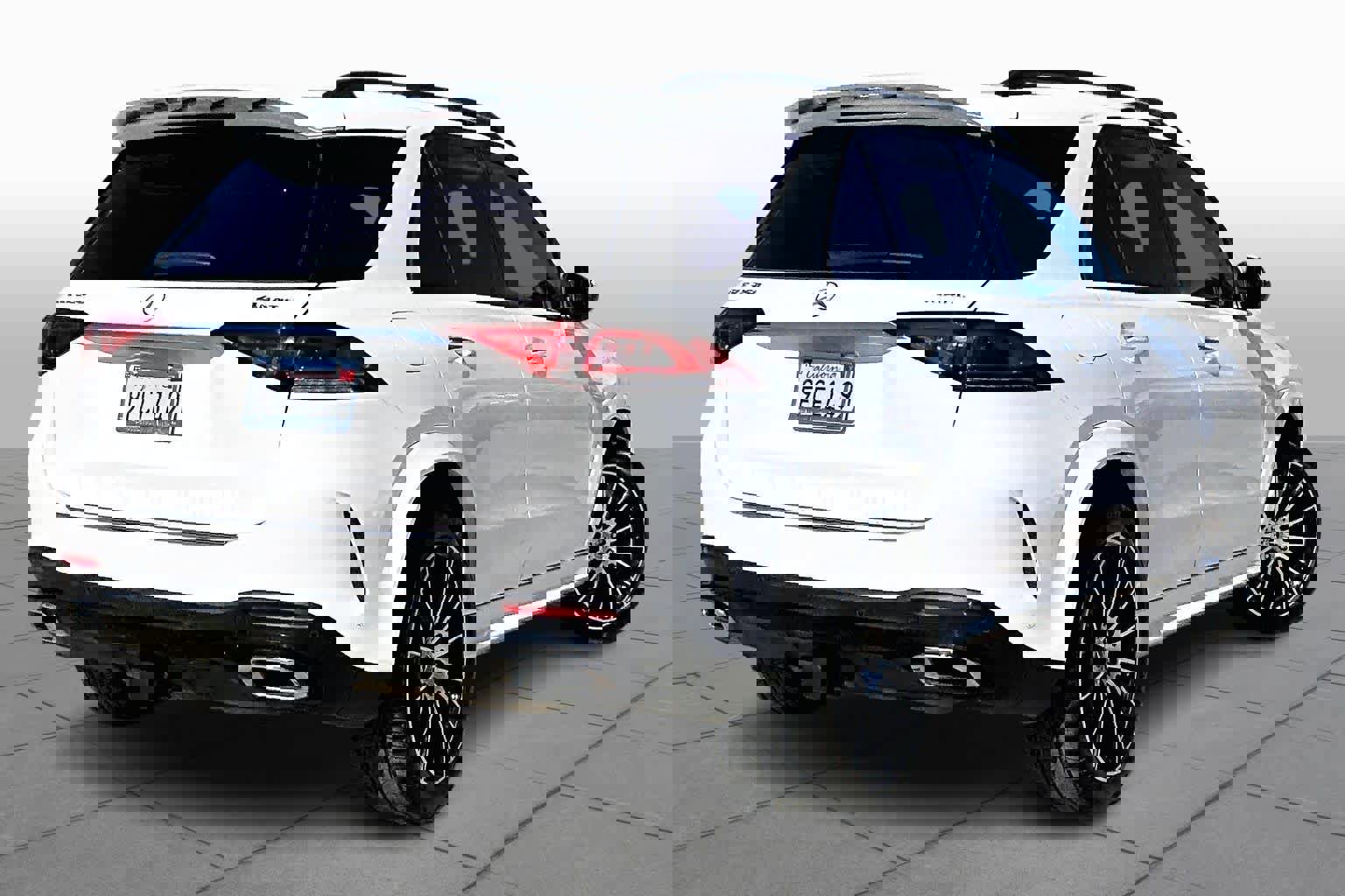 Used 2023 Mercedes-Benz GLE 350 4MATIC image 12