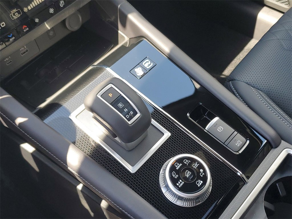 New 2025 Mitsubishi Outlander SEL Black Edition image 33