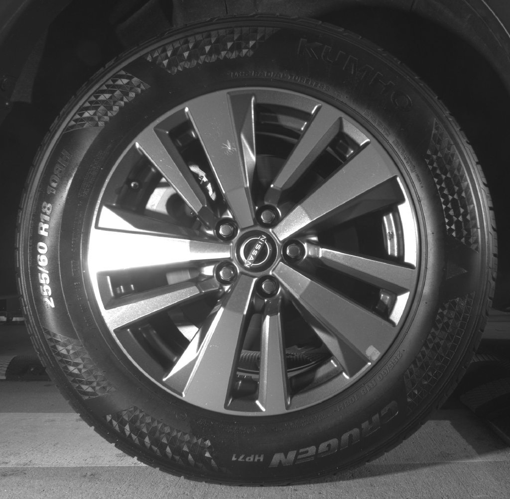 Used 2025 Nissan Pathfinder SL FWD image 13