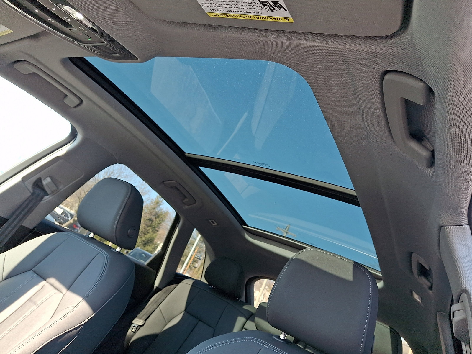 Used 2025 Audi Q5 Premium w/ Convenience Package image 16