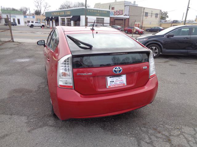 Used 2011 Toyota Prius Two w/ Preferred Accessory Pkg image 6