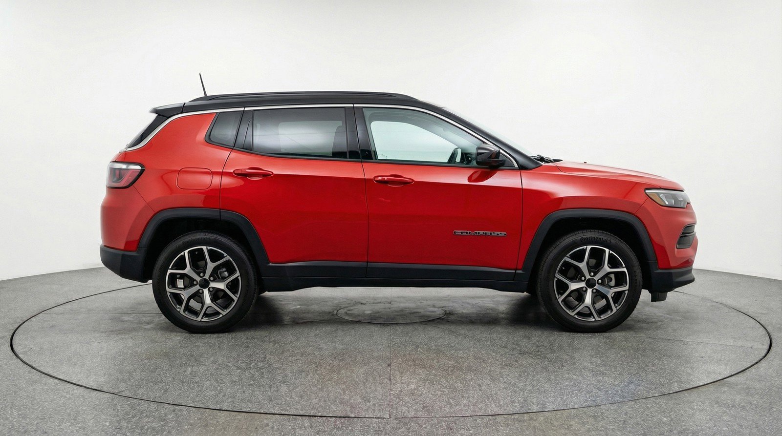 Used 2025 Jeep Compass Limited image 11
