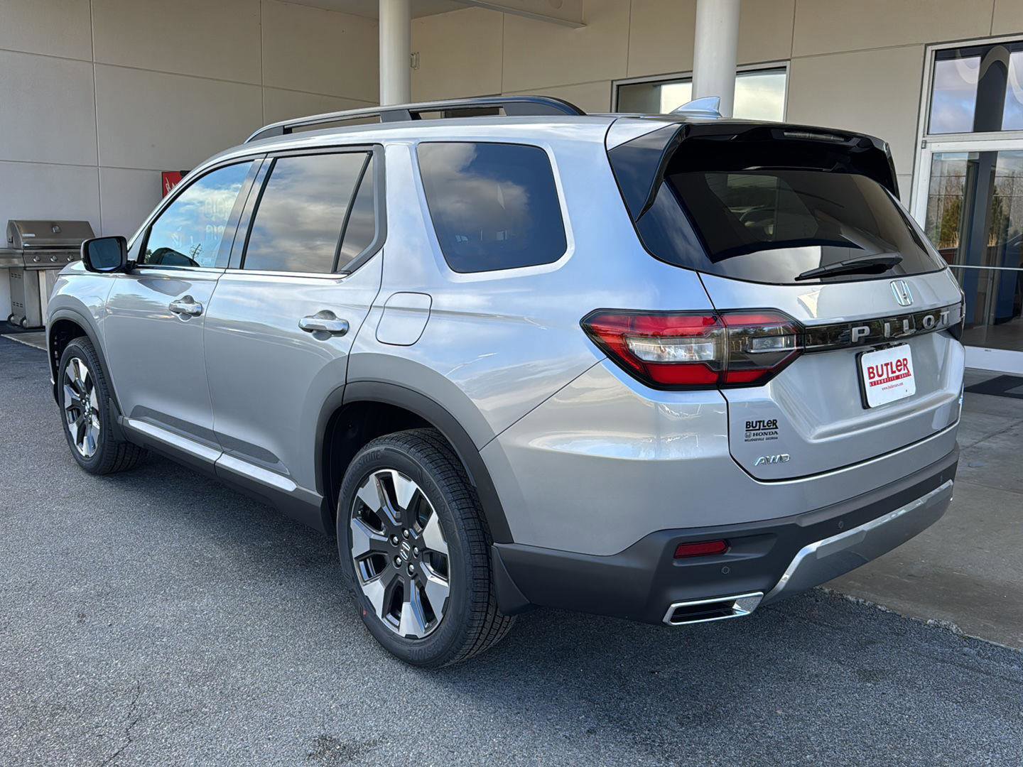 New 2026 Honda Pilot Elite image 3