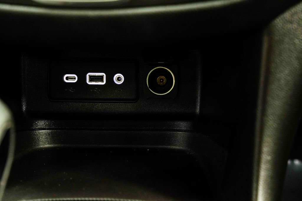 Used 2022 Chevrolet Equinox RS FWD image 29