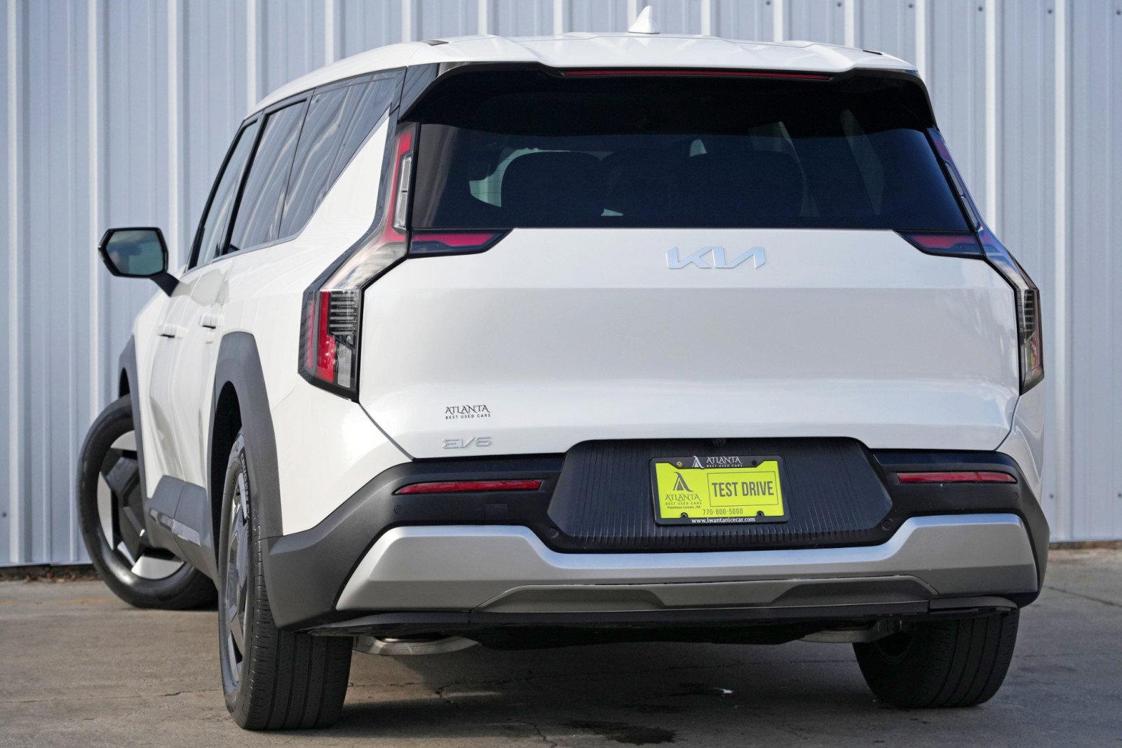 Used 2024 Kia EV9 Light Long Range image 4