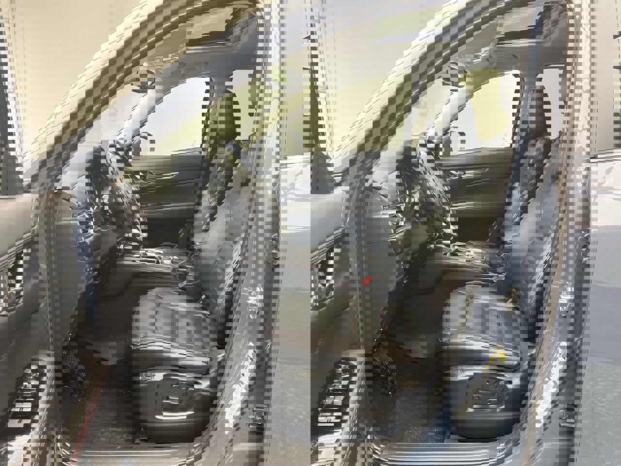 Certified 2024 MAZDA CX-5 Carbon Edition image 2