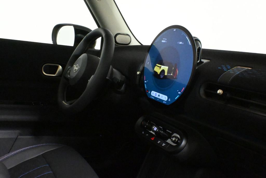 Used 2025 MINI Cooper S image 33