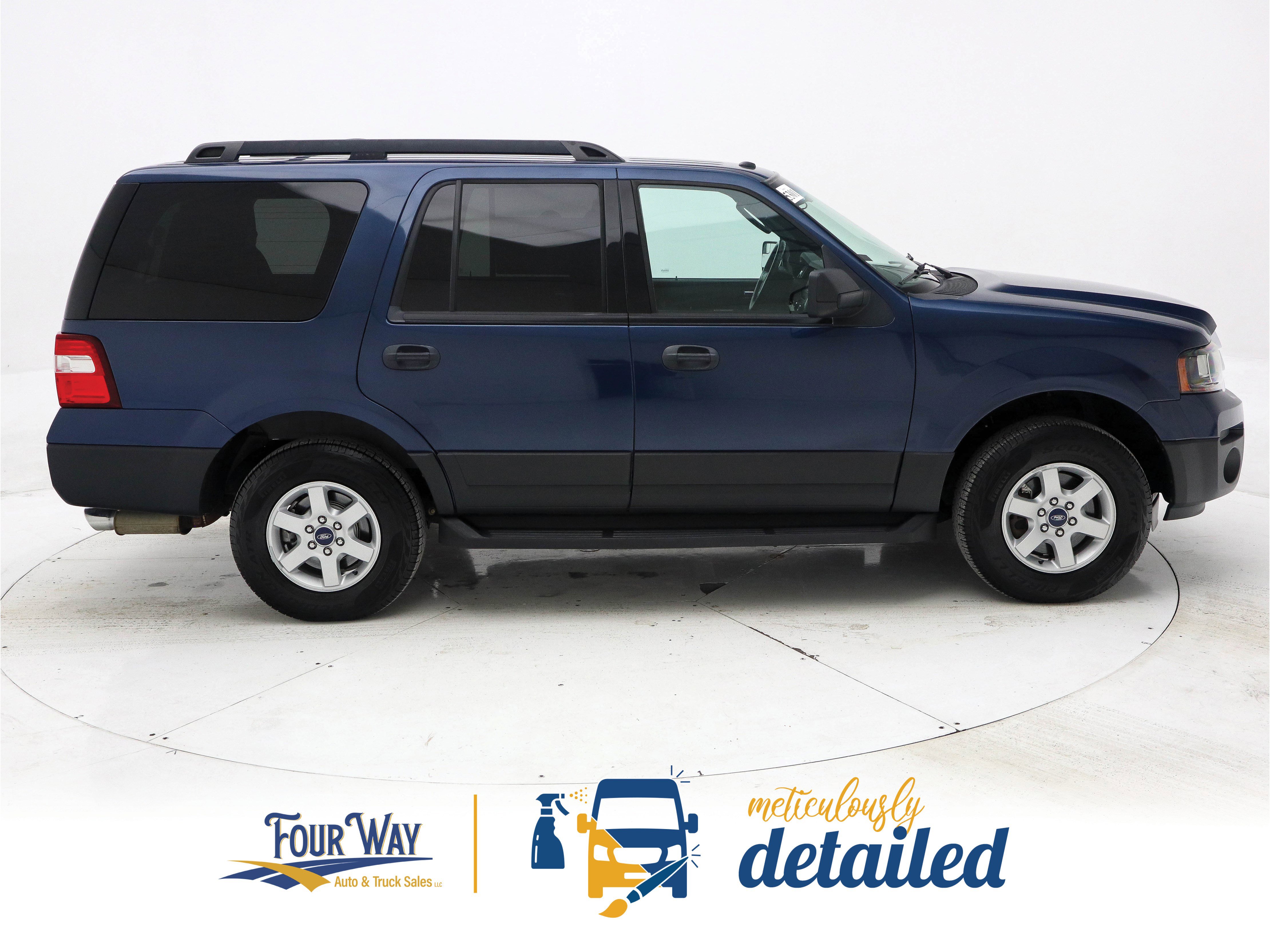 Used 2016 Ford Expedition XL w/ Equipment Group 101A image 2