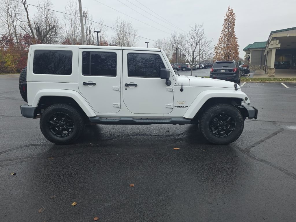 Used 2014 Jeep Wrangler Unlimited Sahara w/ Connectivity Group image 8