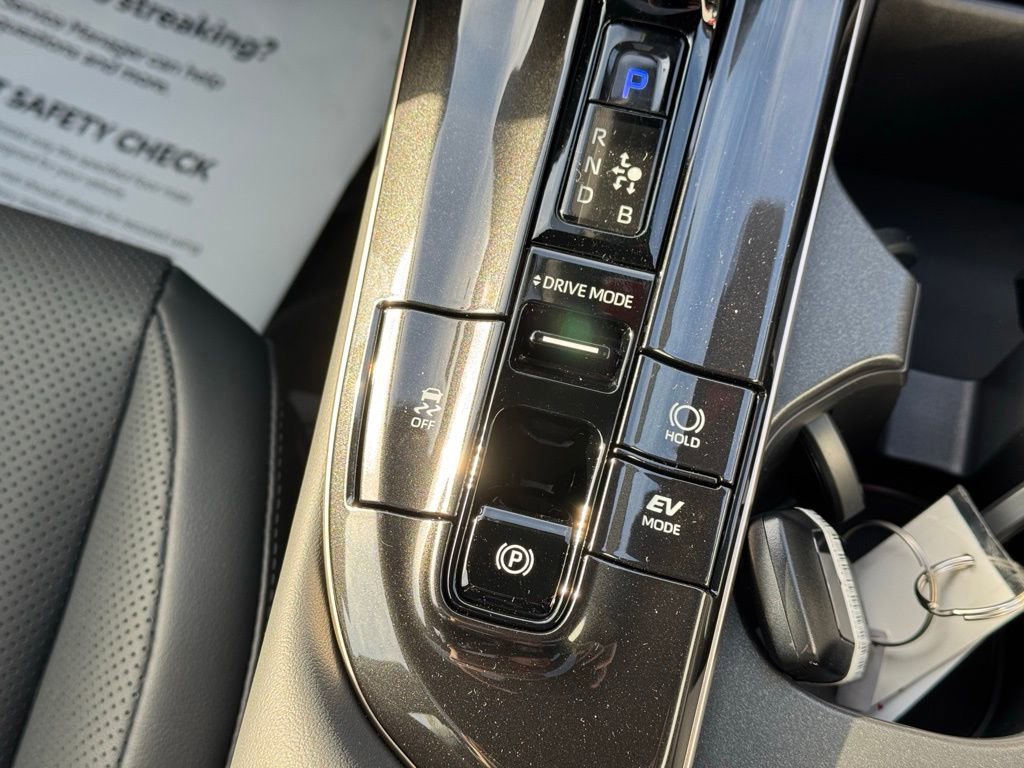 New 2026 Toyota Crown Limited image 19