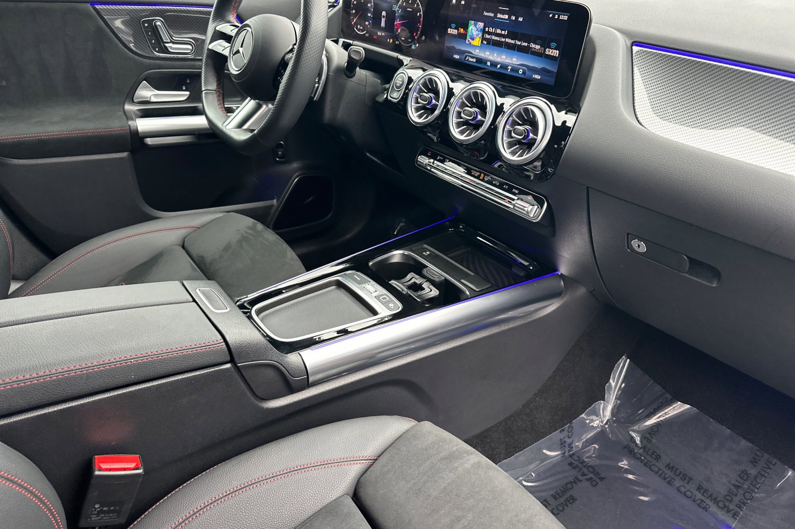 Certified 2025 Mercedes-Benz GLA 250 4MATIC image 16