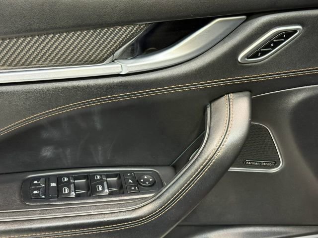 Used 2018 Maserati Levante S GranSport image 13