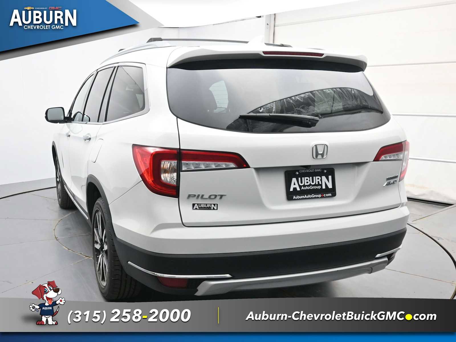 Used 2021 Honda Pilot Touring image 12