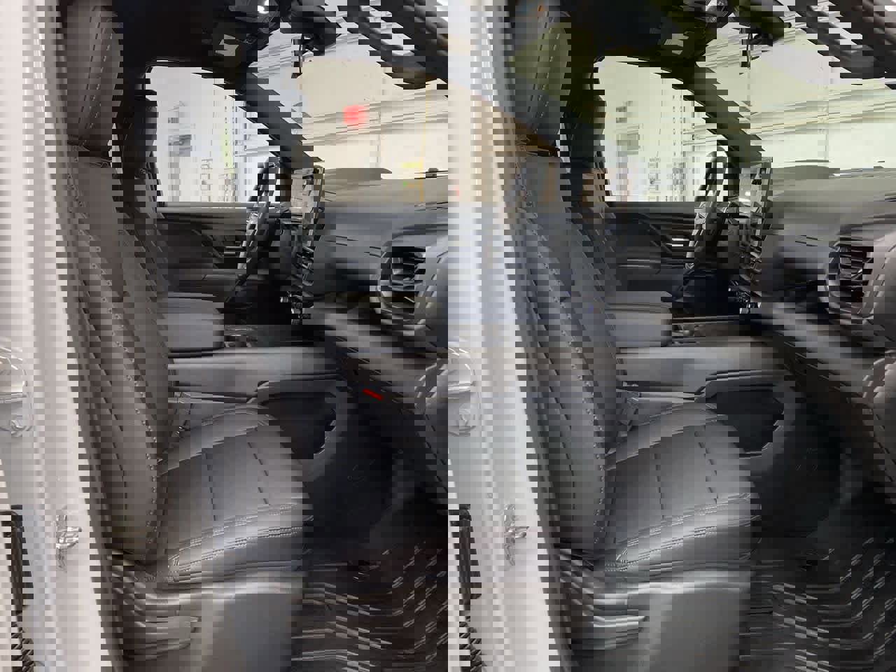 Used 2024 Chevrolet Silverado EV W/T image 17