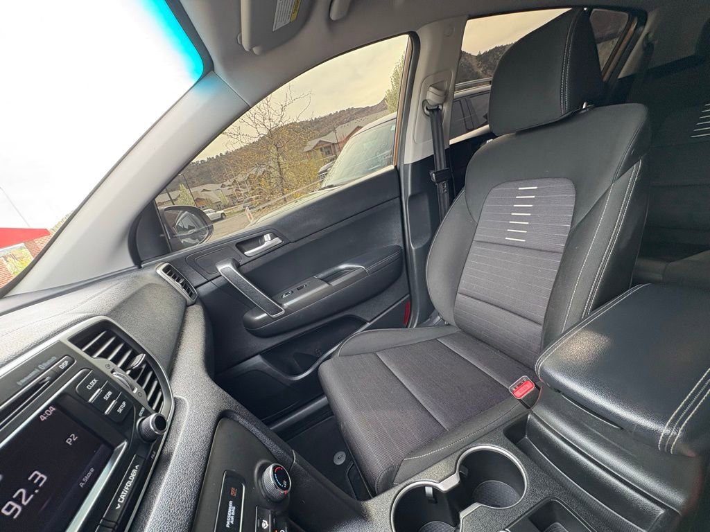 Used 2018 Kia Sportage LX image 22