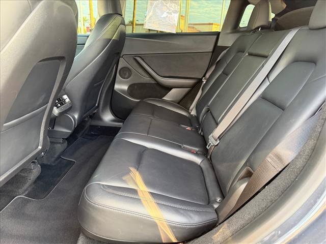 Used 2023 Tesla Model Y Long Range AWD/4WD image 7
