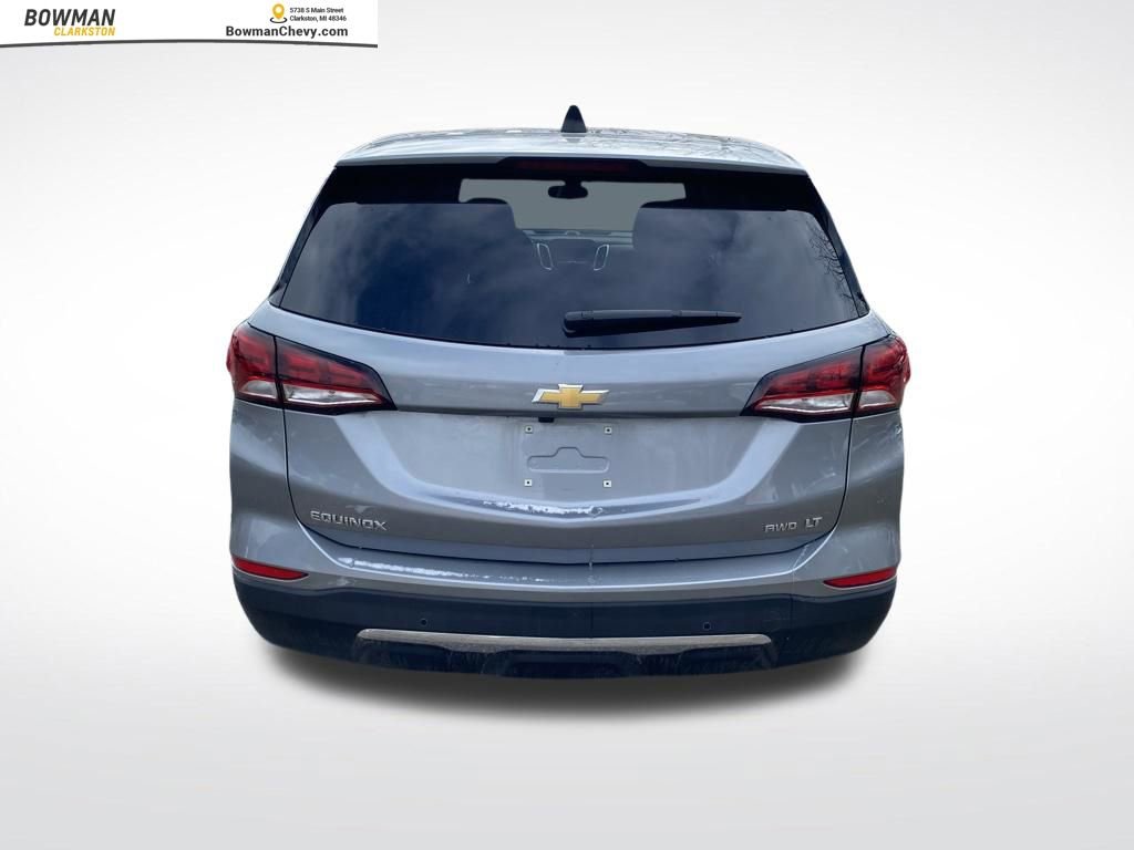 Used 2024 Chevrolet Equinox LT w/ LPO, Floor Liner Package image 5