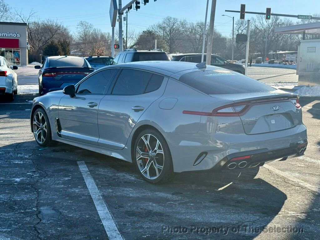 Used 2019 Kia Stinger GT image 11