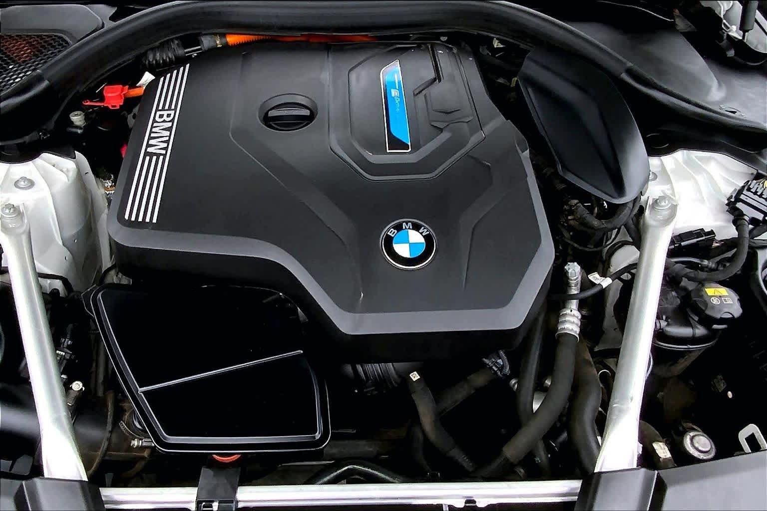 Used 2023 BMW 530e RWD image 29