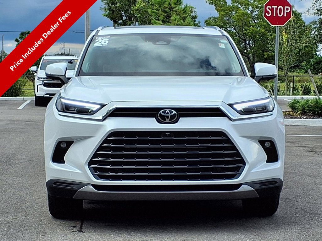Used 2026 Toyota Grand Highlander AWD Hybrid image 3