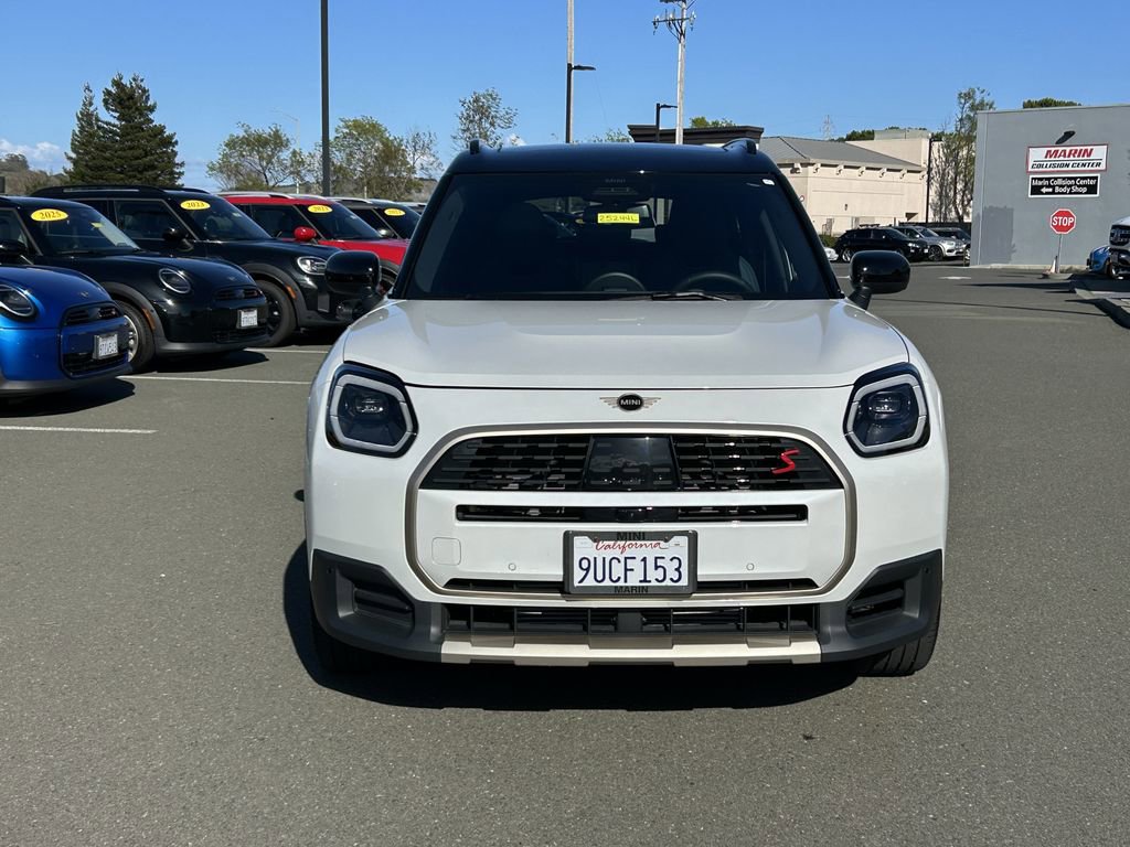 Used 2025 MINI Cooper Countryman S w/ Comfort Package Max image 8