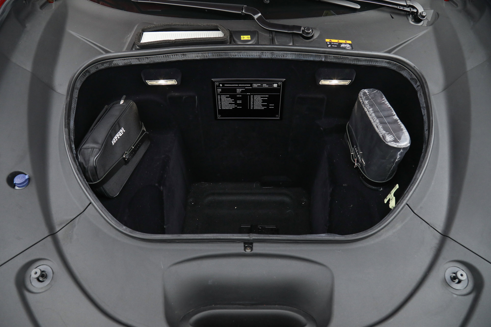 Certified 2021 Ferrari F8 Tributo RWD image 39