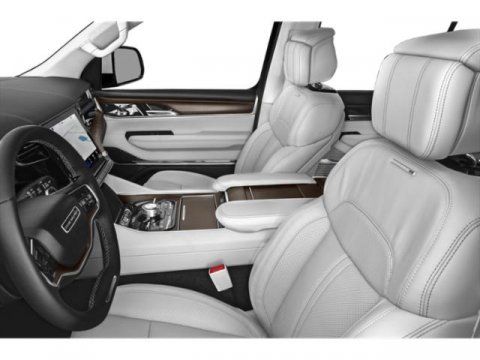 Used 2022 Jeep Grand Wagoneer Series III w/ Rear Seat Video Group 1 image 12