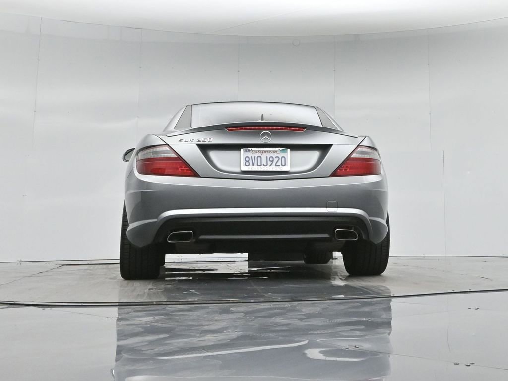 Used 2015 Mercedes-Benz SLK 250 image 44