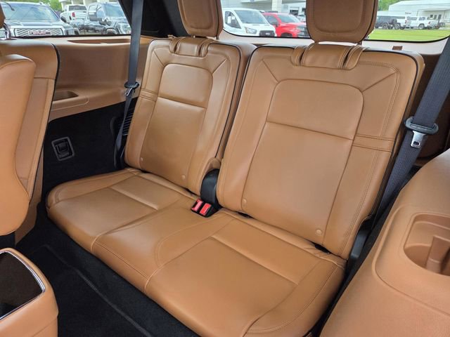 Used 2023 Lincoln Aviator Black Label w/ Dynamic Handling Package AWD/4WD image 31
