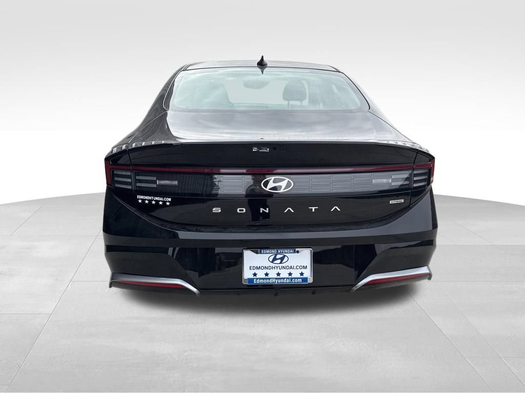 New 2026 Hyundai Sonata SEL AWD/4WD image 12