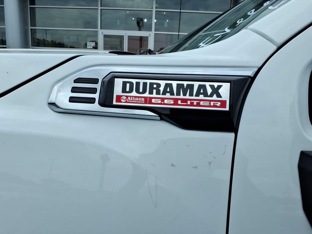 Used 2026 GMC Sierra 2500 Pro AWD/4WD image 9