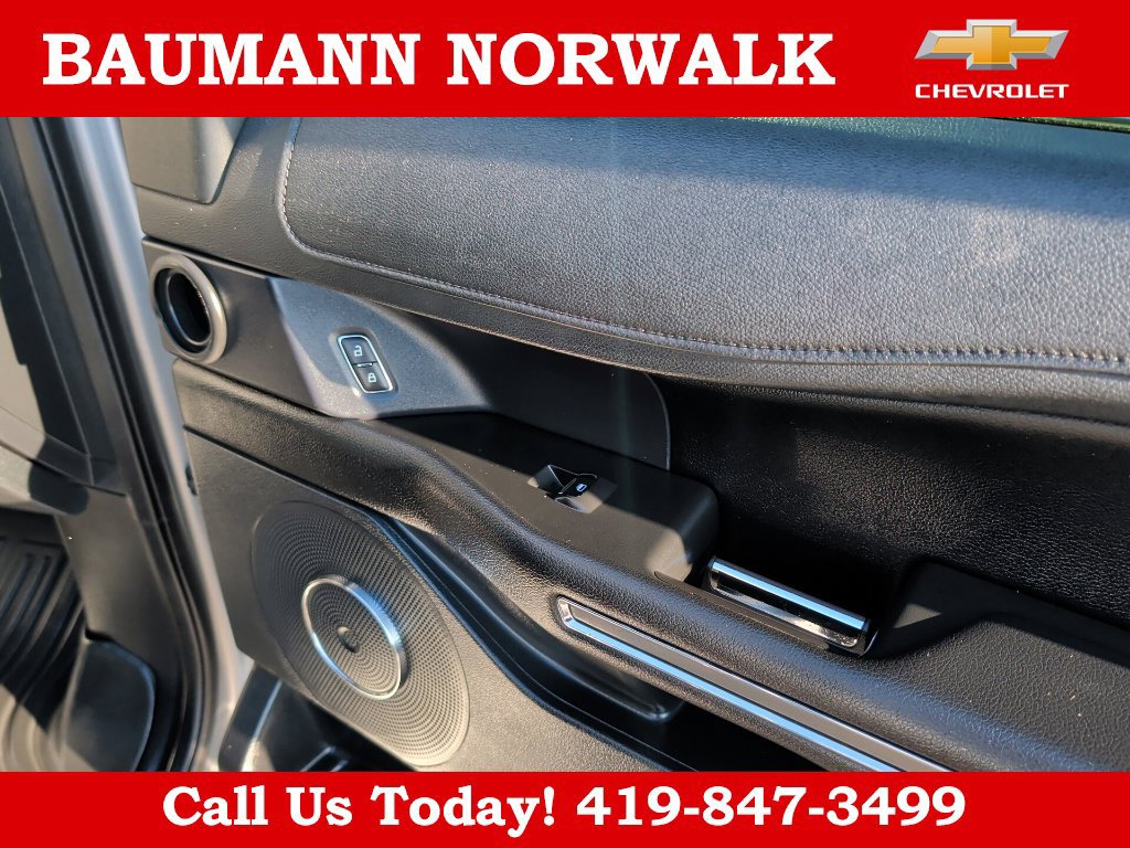 Used 2020 Ford Expedition XLT w/ Equipment Group 202A AWD/4WD image 34