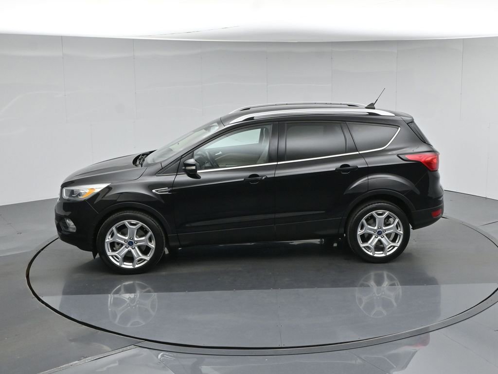 Certified 2019 Ford Escape Titanium image 42
