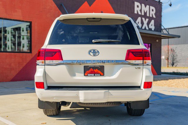 Used 2021 Toyota Land Cruiser image 6
