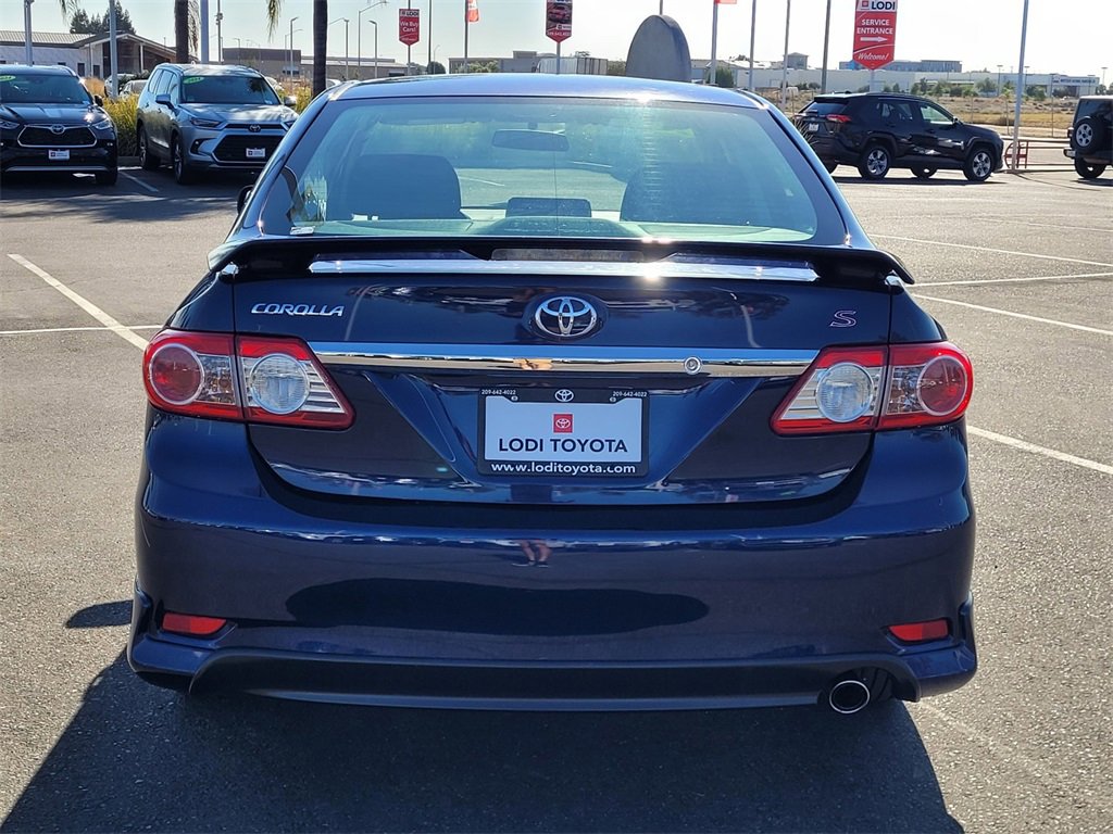Used 2012 Toyota Corolla S image 5