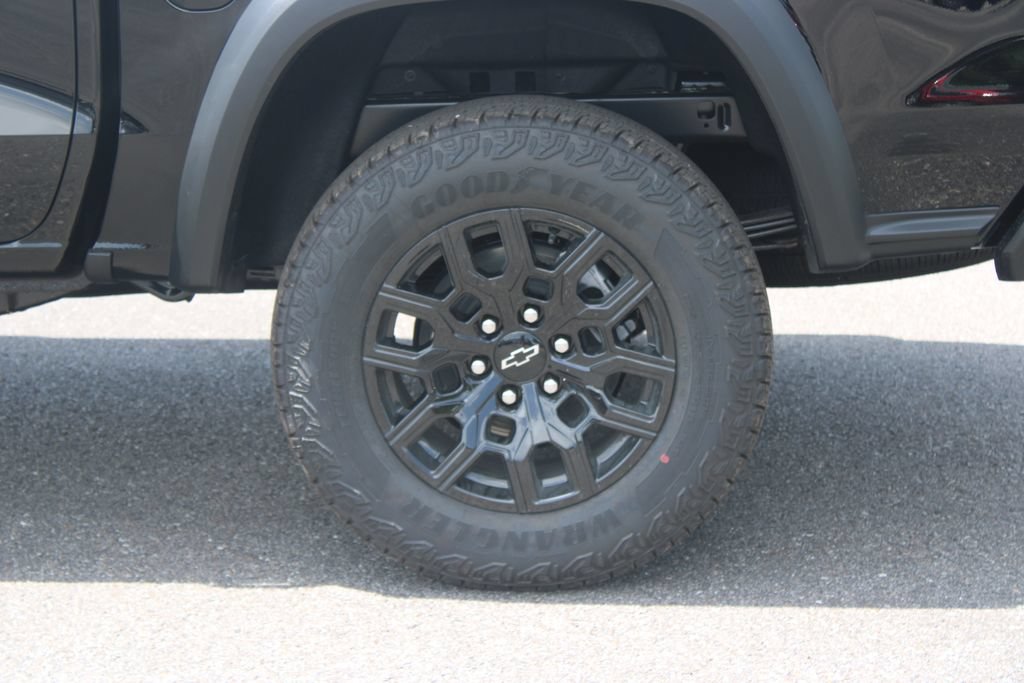 New 2026 Chevrolet Colorado Trail Boss AWD/4WD image 18