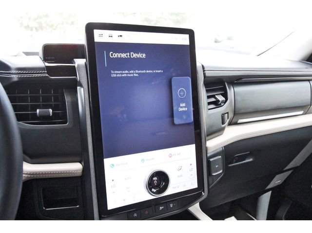Used 2024 Ford Expedition Platinum RWD image 23