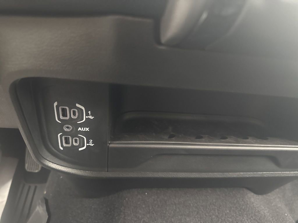 Used 2025 RAM 2500 Big Horn image 25