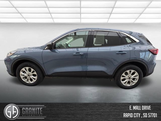 Used 2024 Ford Escape Active image 2