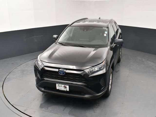 Used 2021 Toyota RAV4 LE AWD/4WD image 14