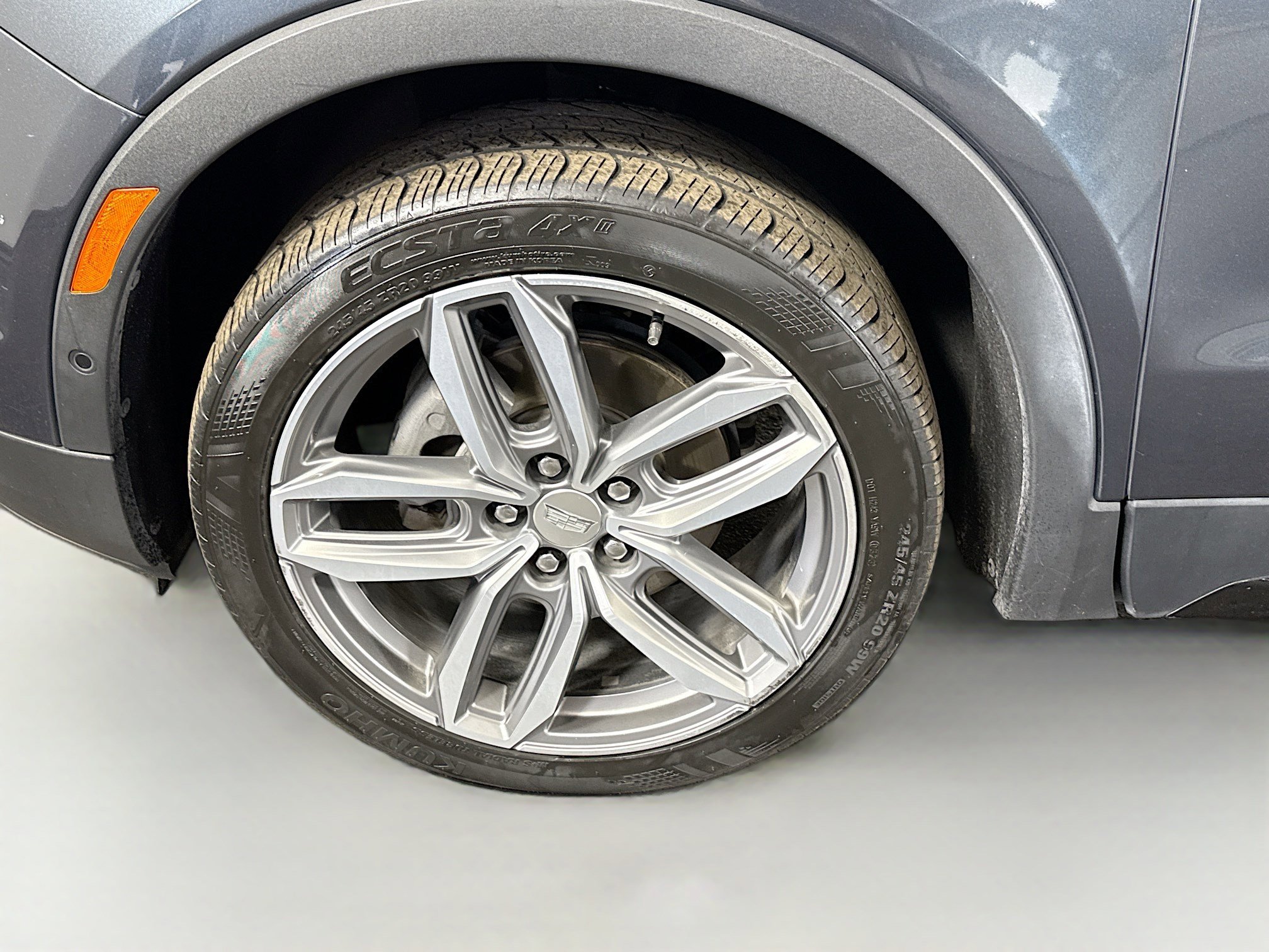 Used 2020 Cadillac XT4 Sport w/ Enhanced Visibility Package image 38