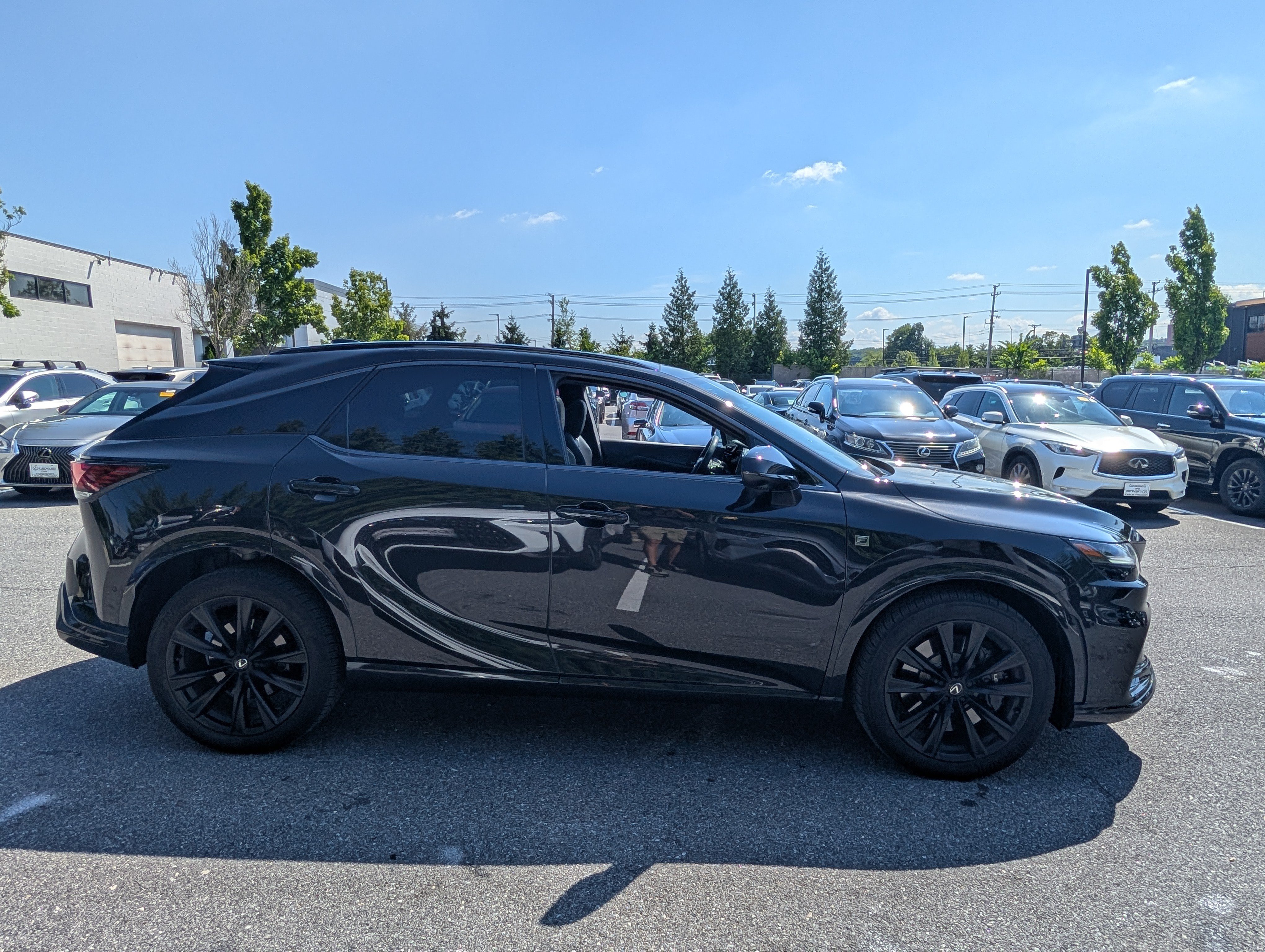 Certified 2024 Lexus RX 500h F Sport w/ Convenience Package AWD/4WD image 2