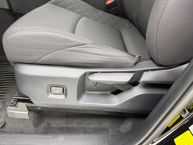 Used 2025 Toyota Tacoma SR5 w/ SR5 Upgrade Package image 28