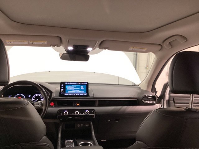Certified 2023 Honda Pilot Touring image 23
