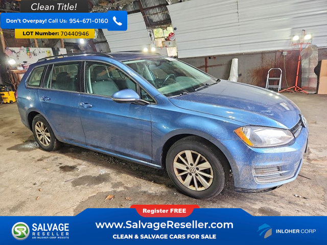 Used 2016 Volkswagen Golf S FWD image 5