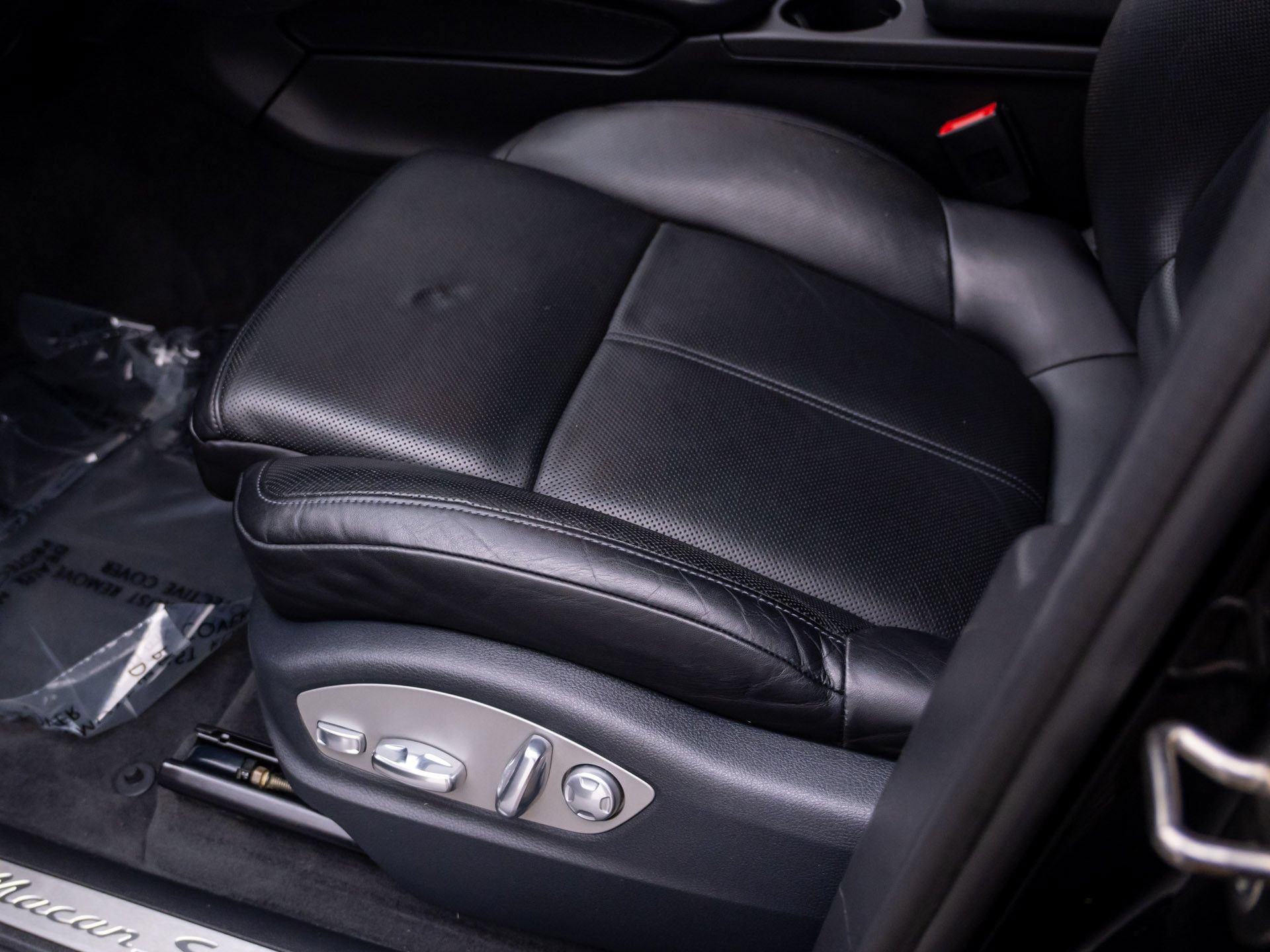 Used 2016 Porsche Macan S AWD/4WD image 15