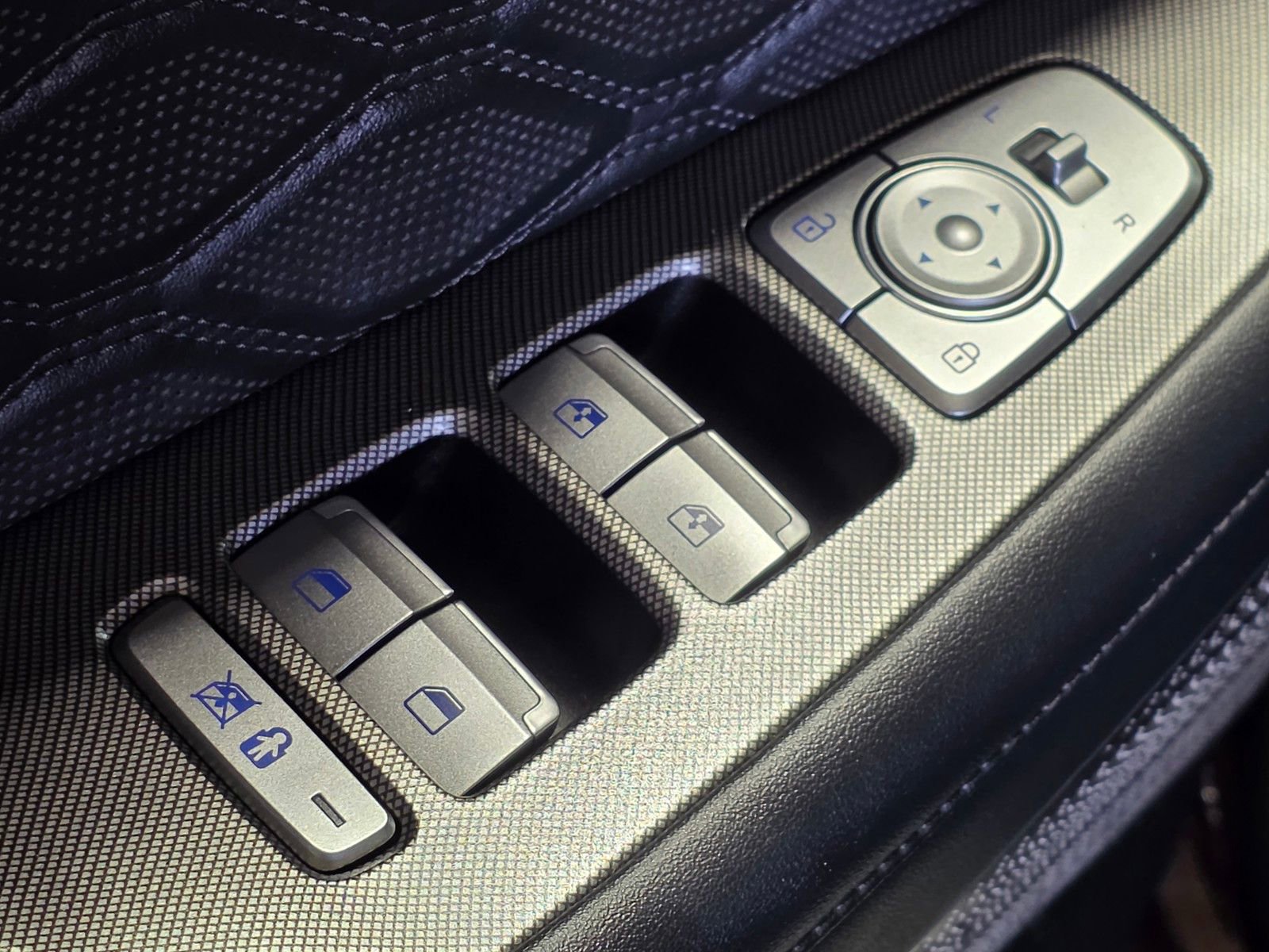 Used 2020 Hyundai Palisade Limited image 22