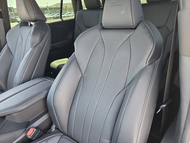 Used 2025 Lexus TX 500h AWD w/ Technology Package image 15